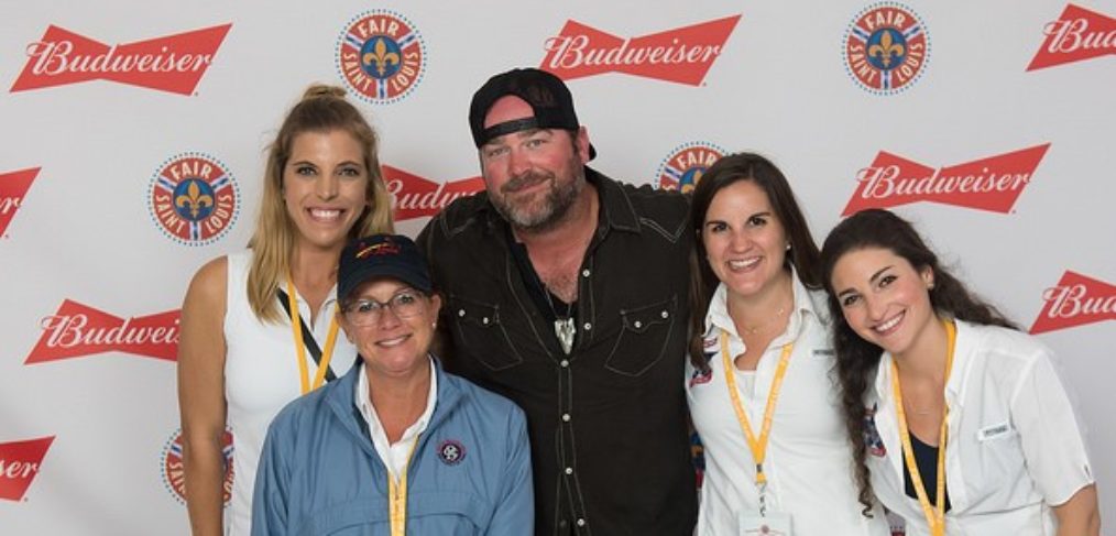 Lee Brice crop